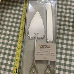 Silver Color Cake and Knife Set